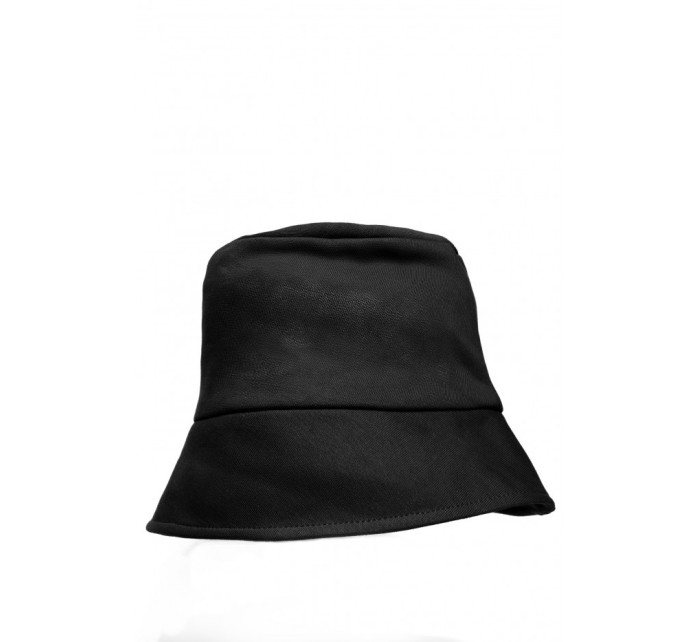 B214 Vedierková čiapka - čierna