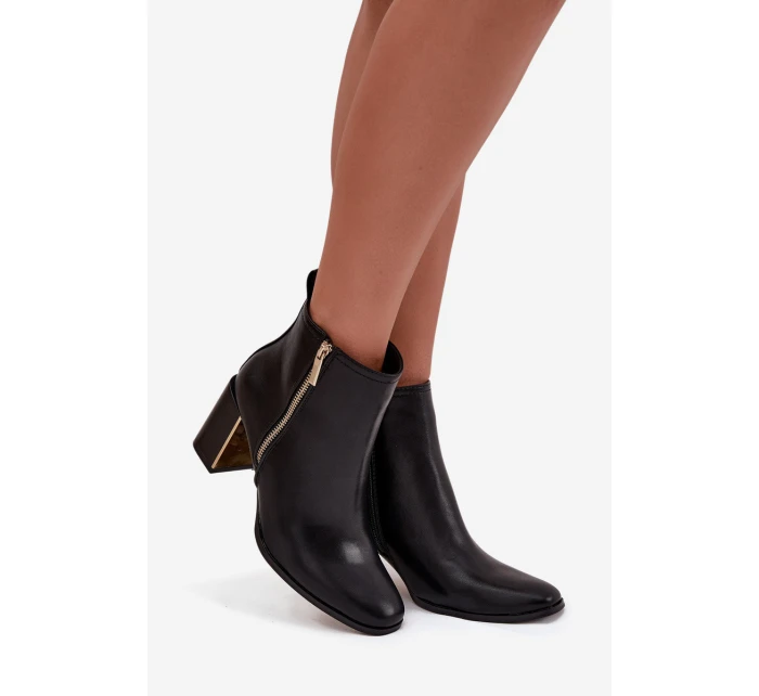 Dámské kotníkové boty na podpatku z eko kůže černé model 21747901 - Boto