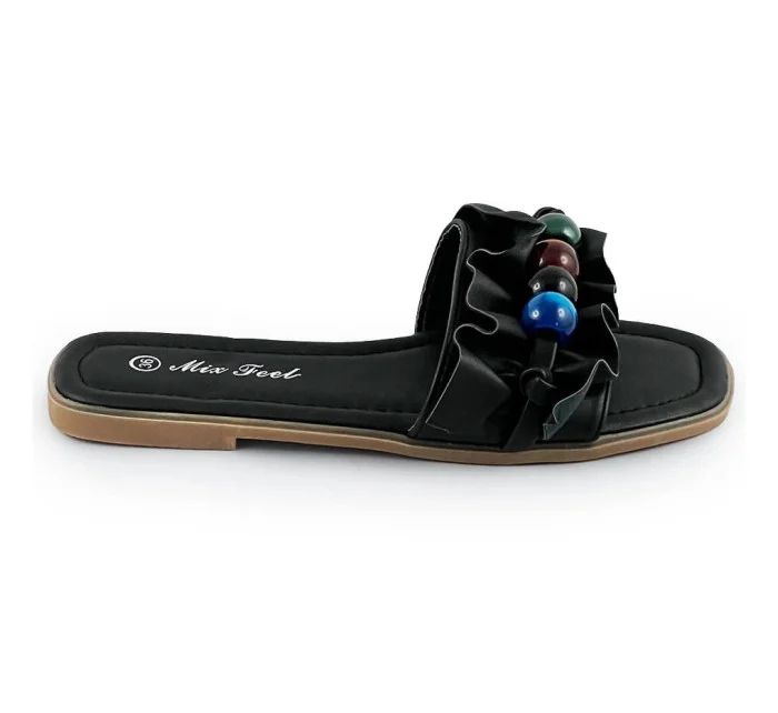 Černé dámské pantofle s podrážkou model 17356925 - Mix Feel