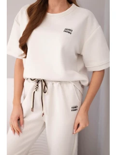 Dámský viskózový komplet máslový s krátkým rukávem a kalhotami s model 22030090 nohavicí světle béžový - K-Fashion