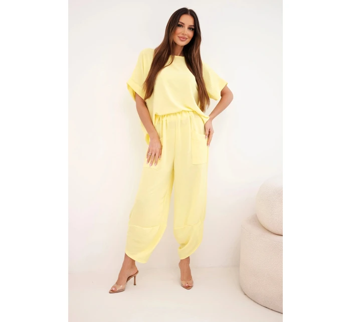 Komplet z viskózy model 22018674 + kalhoty žlutý - K-Fashion