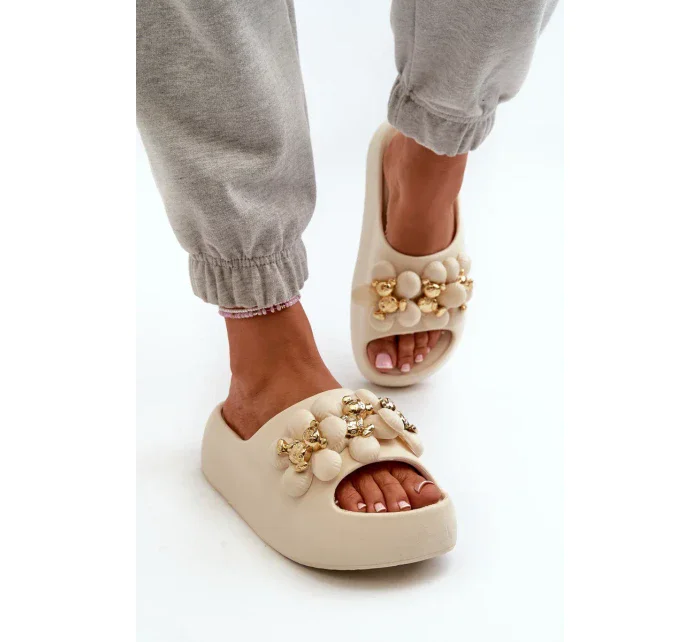 Dámské pěnové pantofle s ozdobami na silné světle béžová model 20455574 - Kesi