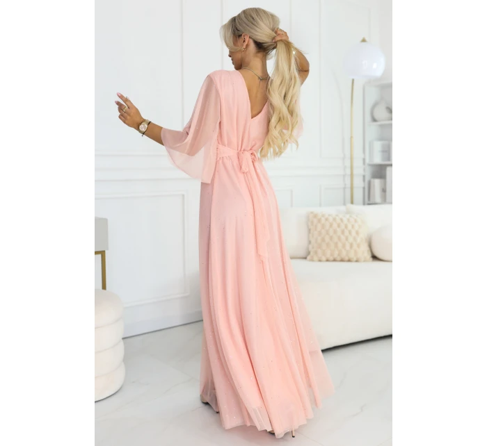 654-4 Dlhé trblietavé šaty nadmernej veľkosti s výstrihom a priehľadnými rukávmi - broskyňové