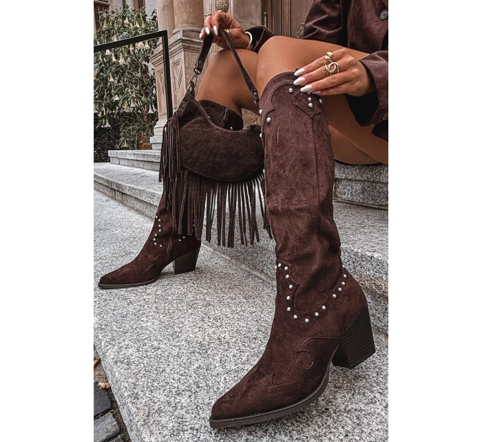 Damskie Kozaki Kowbojki Ze Zdobieniem Na Słupku Czekoladowe Darella Damskie Kozaki Kowbojki Ze Zdobieniem Na Słupku Czekoladowe Darella