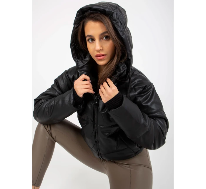 NM KR H 923 plášť.94 čierna