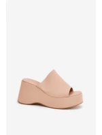 dámské sandály na platformě a klínu béžové model 21688536 - Boto dámské sandály na platformě a klínu béžové model 21688536 - Boto