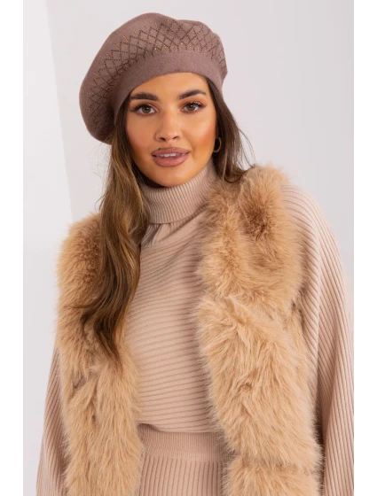 Model rádia 208244 AT Model rádia 208244 AT