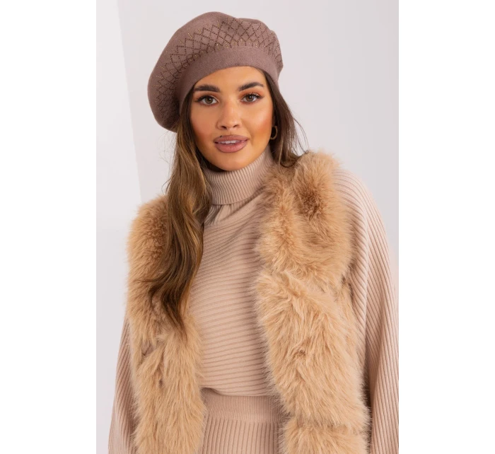 Model rádia 208244 AT Model rádia 208244 AT