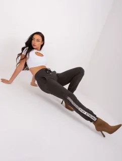 Spodnie dresowe RV DR model 18843730 ciemny khaki - FPrice