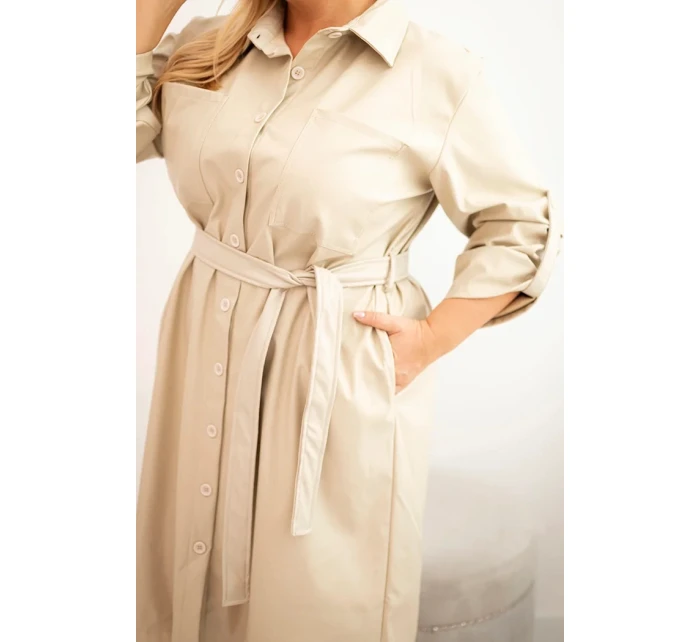 Dámská z Plus Size s páskem a límečkem model 21397679 - K-Fashion