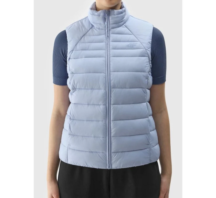 Dámska prešívaná vesta s recyklovanou výplňou 4F Dámska prešívaná vesta s recyklovanou výplňou 4F