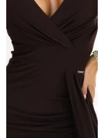 Elegantní dlouhé šaty s obálkovým výstřihem a rozparkem  hnědé model 21720277 - numoco
