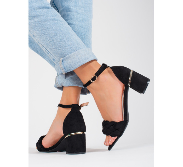 Dizajnové dámske sandále čierne na širokom podpätku