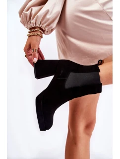 Zamszowe Botki Na Masywnym Obcasie Laura Messi 2519 Czarne