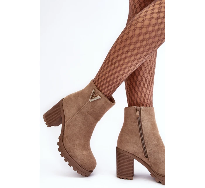 Damskie Zamszowe Botki Na Słupku Z Ozdobą Beżowe Strong