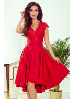 PATRICIA - Červené dámske šaty s dlhším zadným dielom a čipkovým výstrihom 300-2