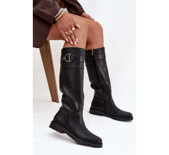 Dámske čižmy na nízkom podpätku s ozdobným detailom Arvessa - čierne Dámske čižmy na nízkom podpätku s ozdobným detailom Arvessa - čierne