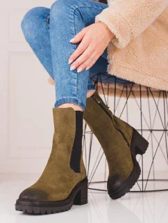 Zaujímavé dámske hnedé členkové topánky na širokom podpätku