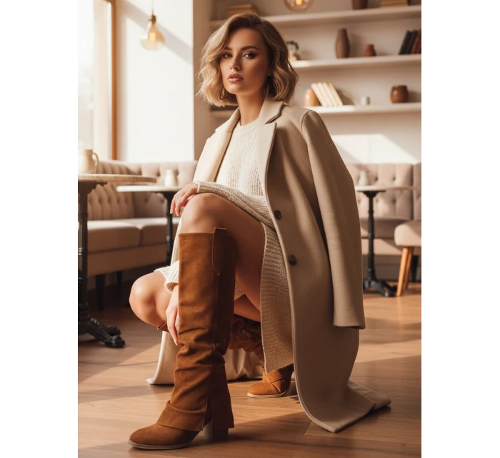 Dámské semišové boty model 21994924 v barvě camel - Dstreet Dámské semišové boty model 21994924 v barvě camel - Dstreet