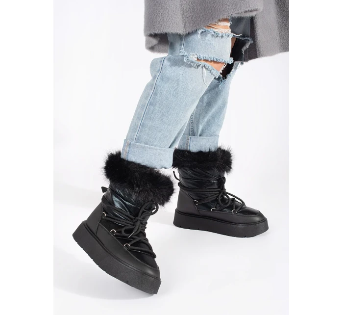 Pekné čierne dámske snežnice na platforme Pekné čierne dámske snežnice na platforme