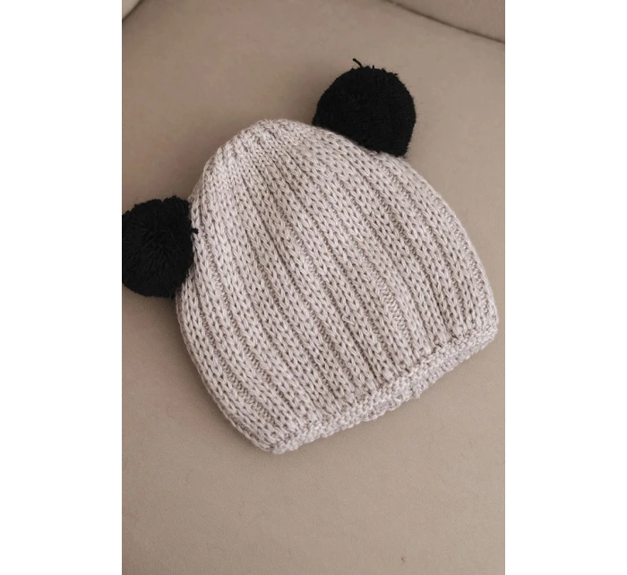 Dámska zimná vlnená čiapka s bambulou K433 béžová Dámska zimná vlnená čiapka s bambulou K433 béžová