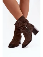 Kožené semišové kotníkové boty s na podpatku  Čokoládové model 21772371 - Zazoo