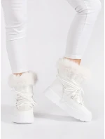 Pekné dámske biele snežnice na platforme Pekné dámske biele snežnice na platforme