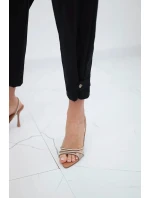 Letné nohavice Punto so zapínaním na nohaviciach čierne