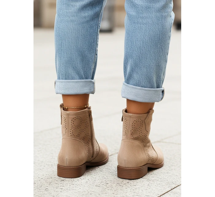 Botki damskie beżowe Dstreet model 21998255 - FashionStreet