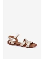 Sandále model 215350 Krok vo veľkom štýle