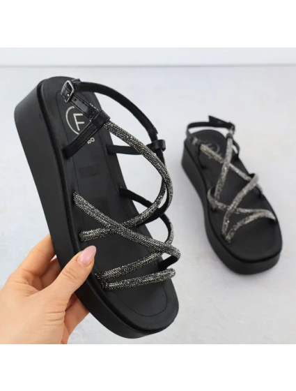 Dámske romantické sandále na platforme so zirkónmi čierne Filippo DS6898