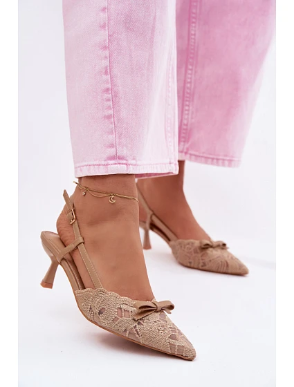 Sandále na podpätku model 226924 Vykročte štýlovo