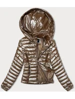 Prešívaná dámska bunda v karamelovej farbe s kapucňou (16M9106-84)