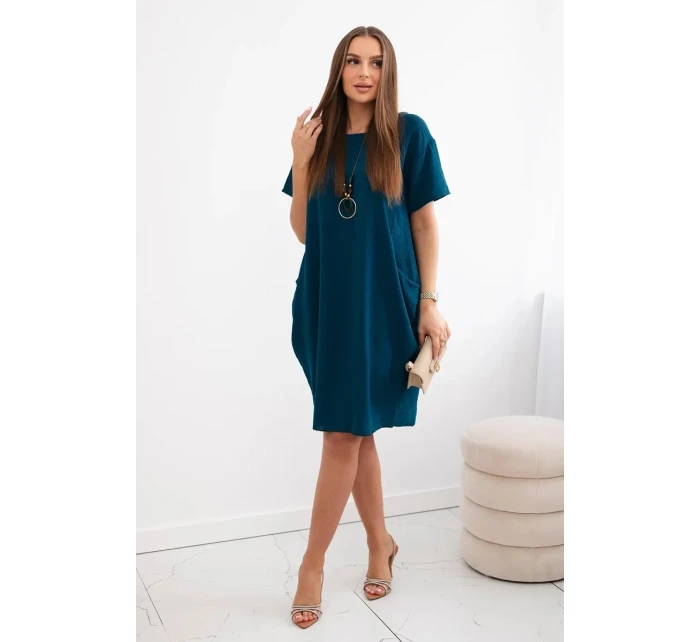 Šaty s kapsami a přívěskem námořní