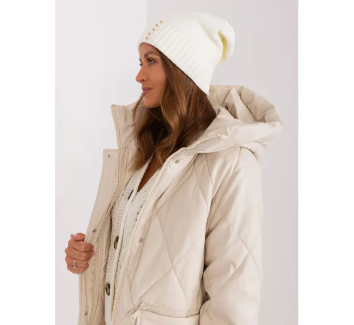 Czapka JK CZ 13 model 18975346 ecru - FPrice