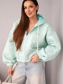 Dámska prešívaná bunda s kapucňou a ozdobným kvetinovým vzorom mentolová