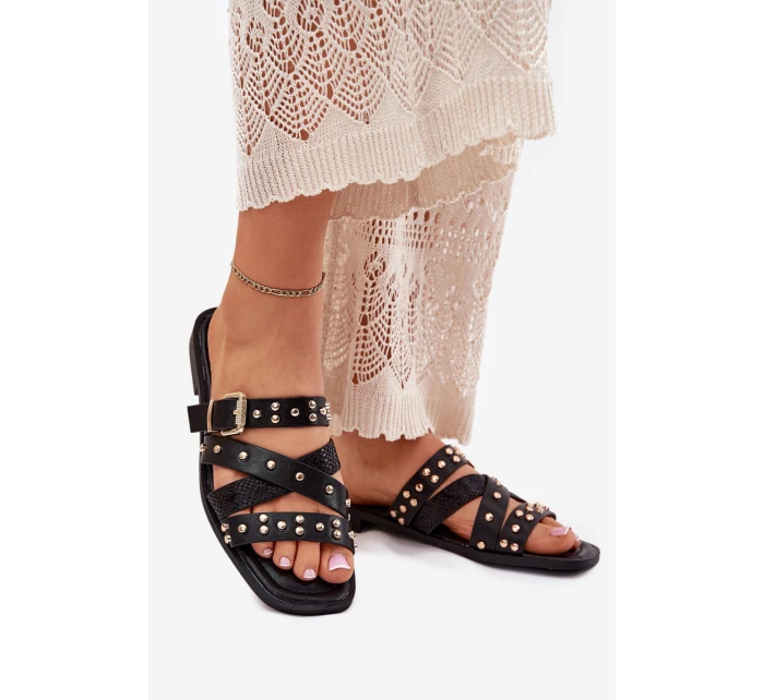 Zdobené Dámské Pantofle Na Plochém Podpatku S Pásky A Přezkou Černé model 21699522 - Boto Zdobené Dámské Pantofle Na Plochém Podpatku S Pásky A Přezkou Černé model 21699522 - Boto