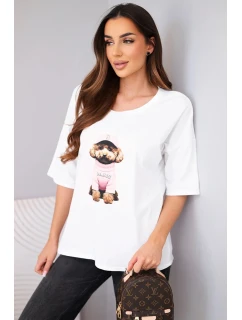 Dámska bavlnená blúzka oversize s krátkymi rukávmi a véčkovou potlačou biela