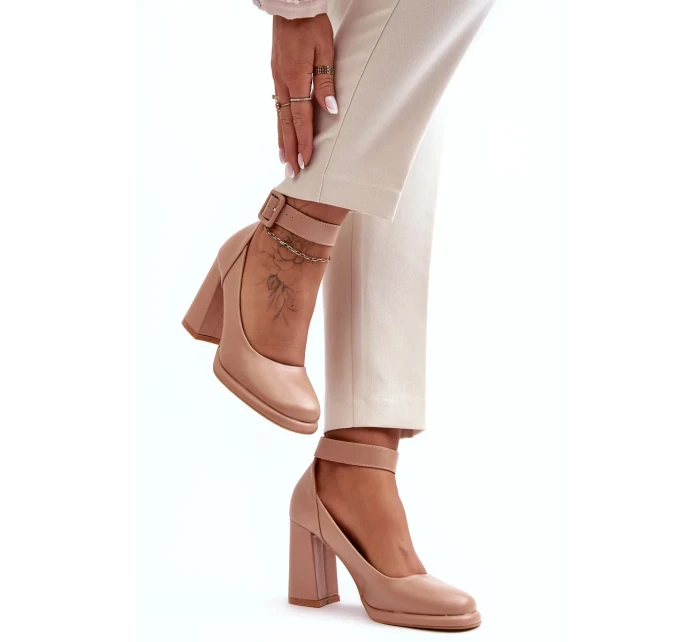 Lodičky na vysokom podpätku so sponou, béžové Idovana Lodičky na vysokom podpätku so sponou, béžové Idovana