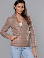 Dámska prešívaná bunda s kapucňou v béžovej farbe (B0123-46)