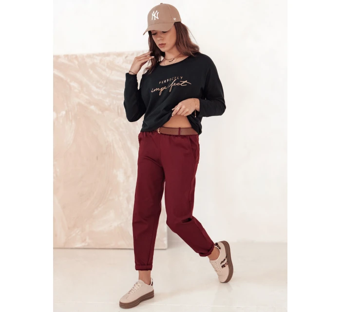 Dámske nohavice chinos s opaskom ELEGANTENO bordová FashionStreet UY2256 Dámske nohavice chinos s opaskom ELEGANTENO bordová FashionStreet UY2256