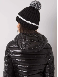 Dámska čiapka.92 čierna