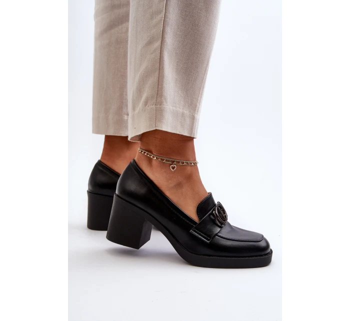 Dámské lodičky na podpatku s ozdobou černé model 21655254 - Boto