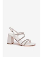Dámské sandály na podpatku s pásky a kamínky Bílá Brelia