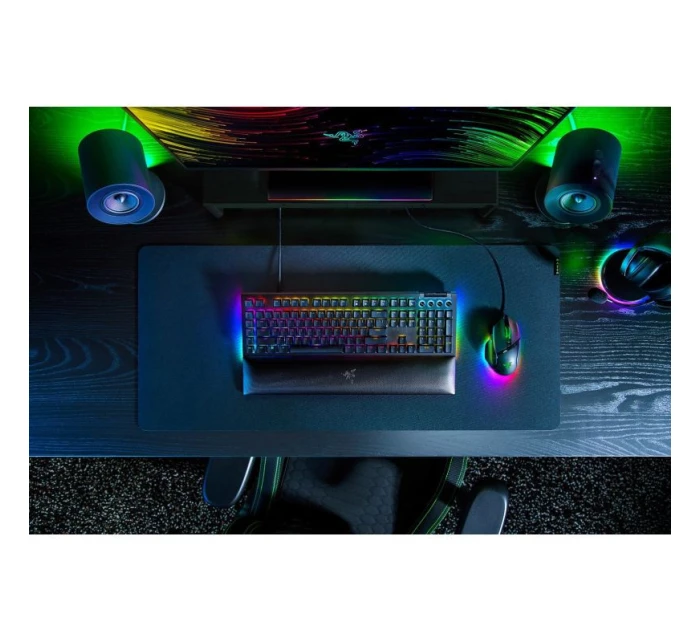 Klávesnica Razer BlackWidow V4 - Osvetlenie - USB-C - QWERTZ - Nemčina - Prepínač klávesov: Razer Green Klávesnica Razer BlackWidow V4 - Osvetlenie - USB-C - QWERTZ - Nemčina - Prepínač klávesov: Razer Green