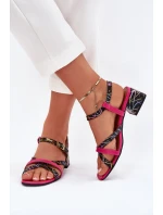 Sandále na podpätku model 215333 Krok vo veľkom štýle Sandále na podpätku model 215333 Krok vo veľkom štýle