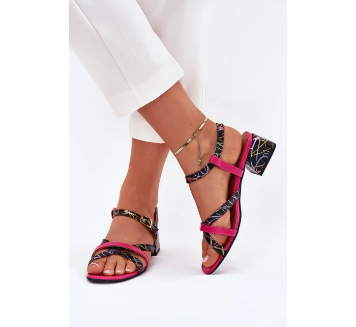 Sandále na podpätku model 215333 Krok vo veľkom štýle Sandále na podpätku model 215333 Krok vo veľkom štýle