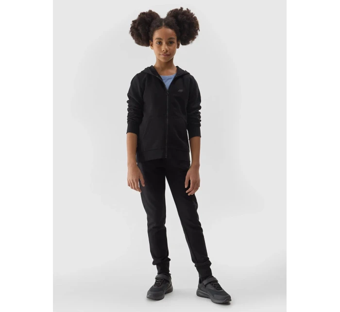 Dívčí tepláky typu jogger 4F - černé Dívčí tepláky typu jogger 4F - černé