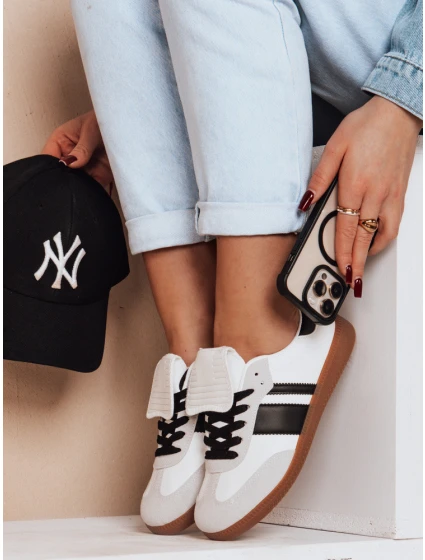 Dámské sportovní tenisky white Dstreet model 21983762 - FashionStreet