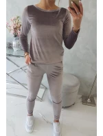 Velúrová súprava so zadným popruhom sivá Velúrová súprava so zadným popruhom sivá